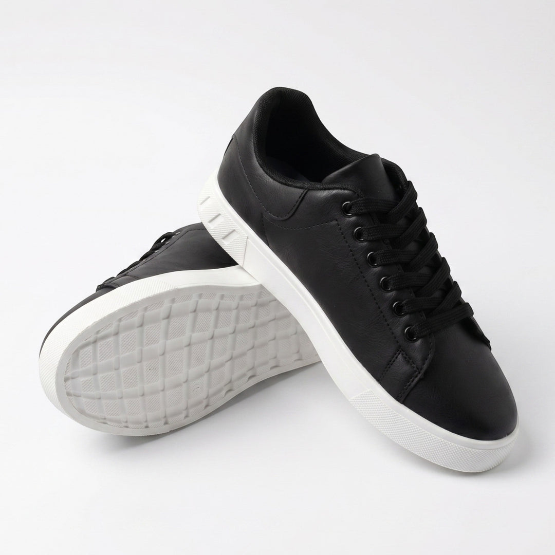 Colby | Minimalist Lace-Up Low-Top Trainers
