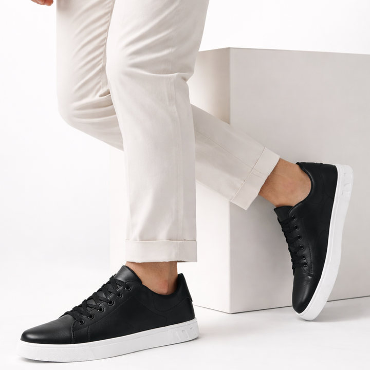 Jared | Textured Lace-Up Low-Top Trainers